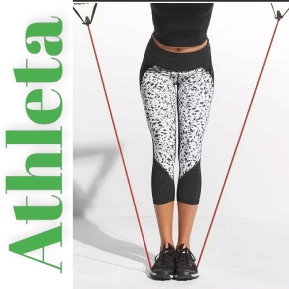 ATHLETA Stealth TruCool Black & White Capri Leggings, Size Small - Picture 11 of 11